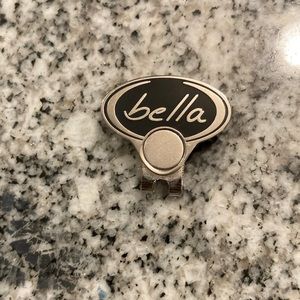 Bella clip
